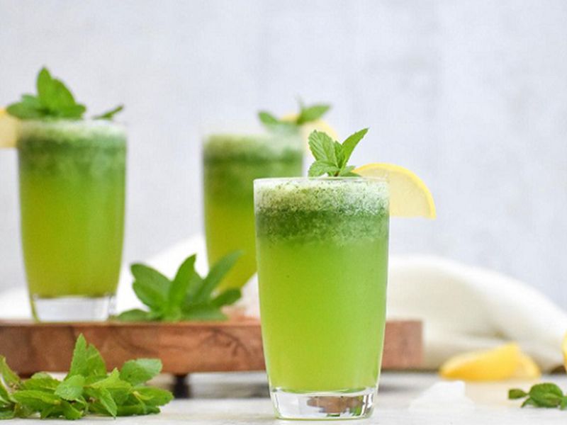 Lemon With Mint Juice
