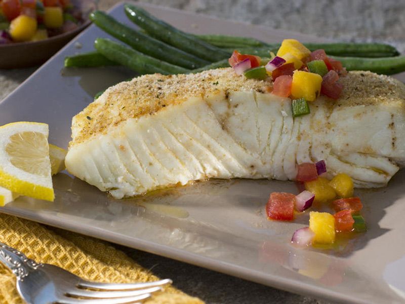 Croaker Fish With Potato Tray