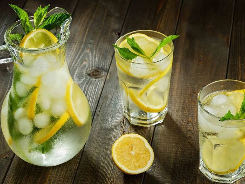 Lemon With Mint Juice