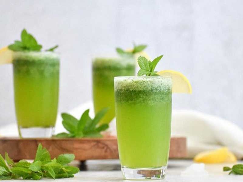 Lemon With Mint Juice