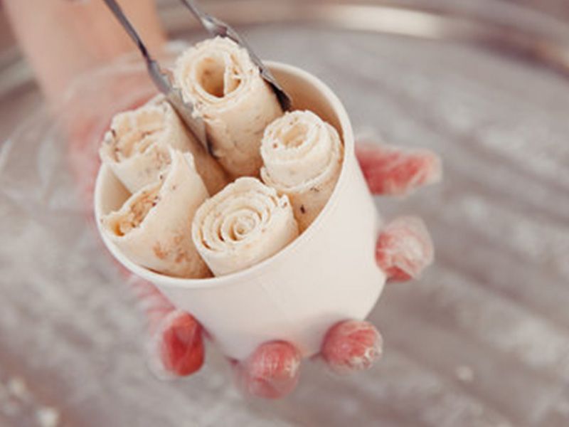 marshmallow ice cream roll