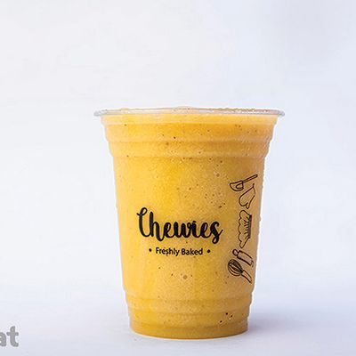 Passionfruit, Mango, Kiwi & Pineapple cocktail
