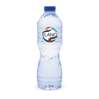 زجاجة صغيرة من ماء أروى