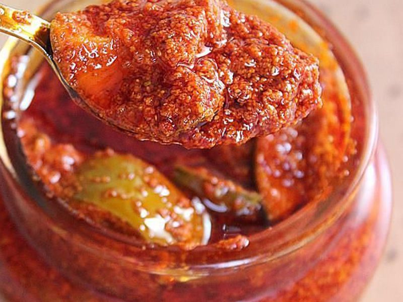 Pickles Salad Cup