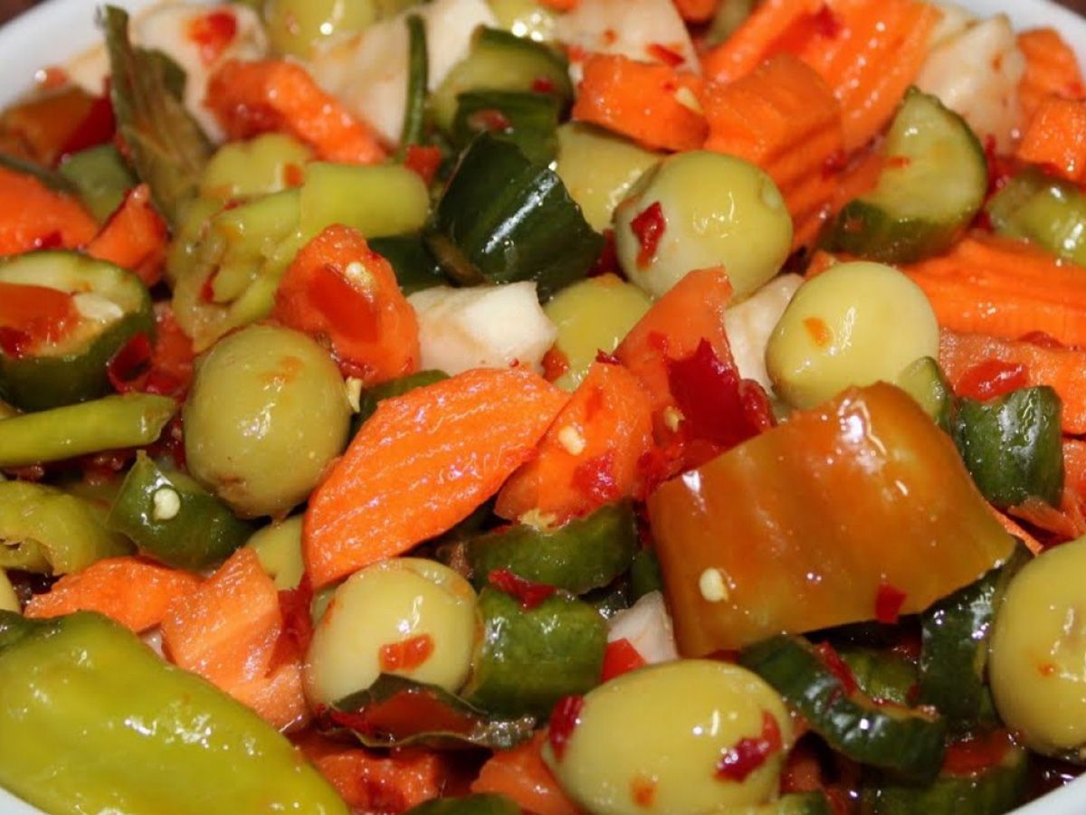 Mixed pickles