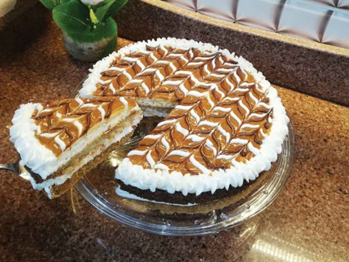 Medalaa cake