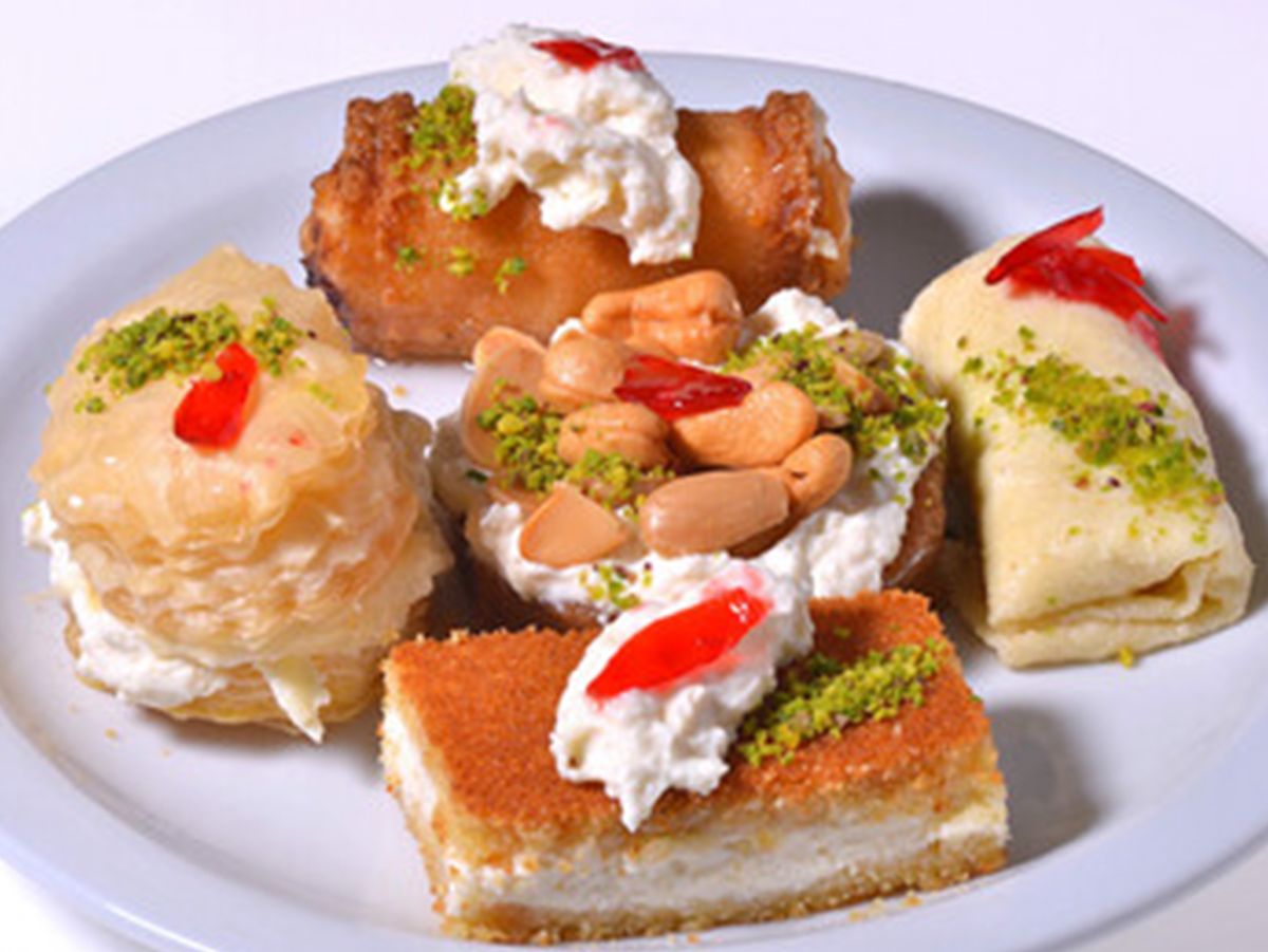mix Qeshta