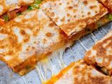 Cheddar Cheese Mutabbaq