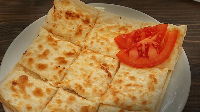 Cheese Mutabbaq
