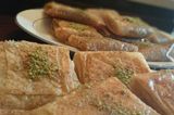 Qeshta And Honey Mutabbaq