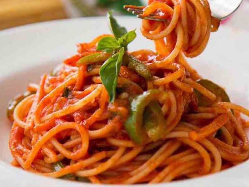 Spaghetti Pasta With Red Sauce