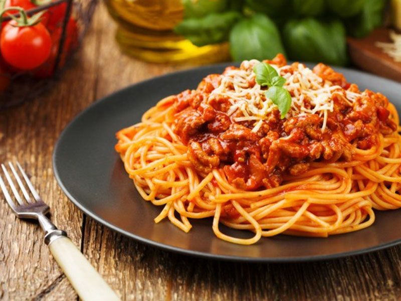 Spaghetti With Minced Meat Pasta Platter
