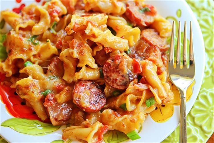 Baladi Sausage With Rustic Tomato Sauce Pasta