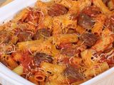 Pasta with sauce and Oriental Sausage