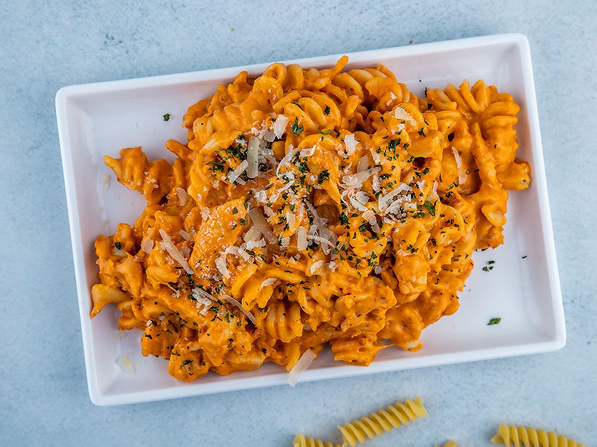 Red sauce pastrami pasta
