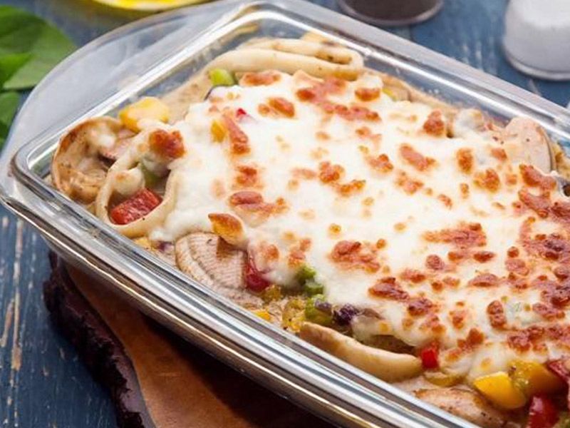 Bechamel With Seafood Pasta
