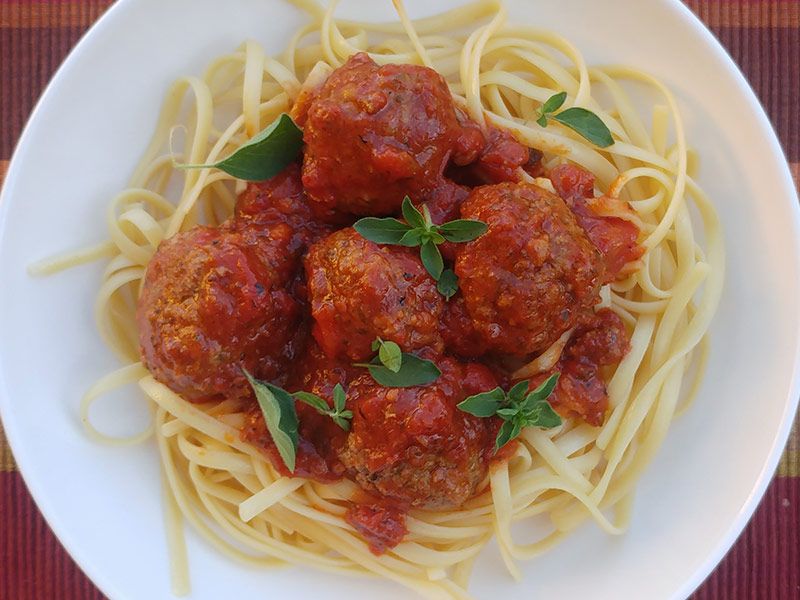 Meat Balls Pasta
