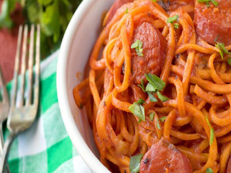 Oriental sausage Pasta