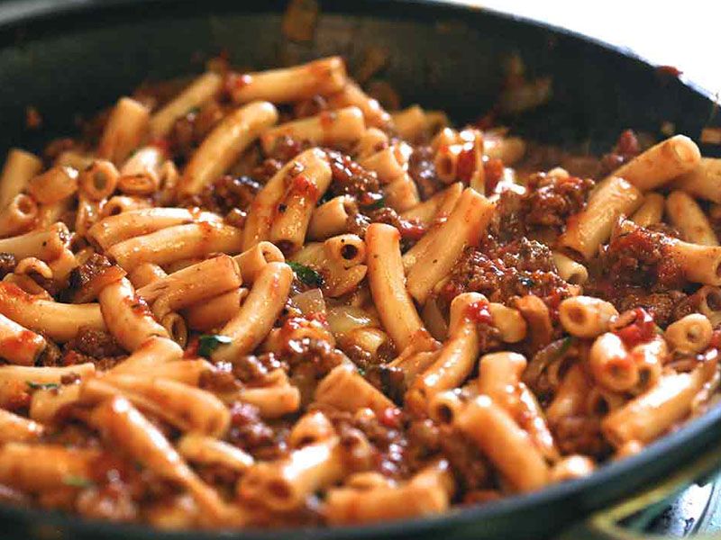 Meat With Onions Pasta