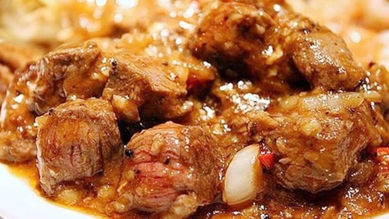 Pasta With Veal Cubes