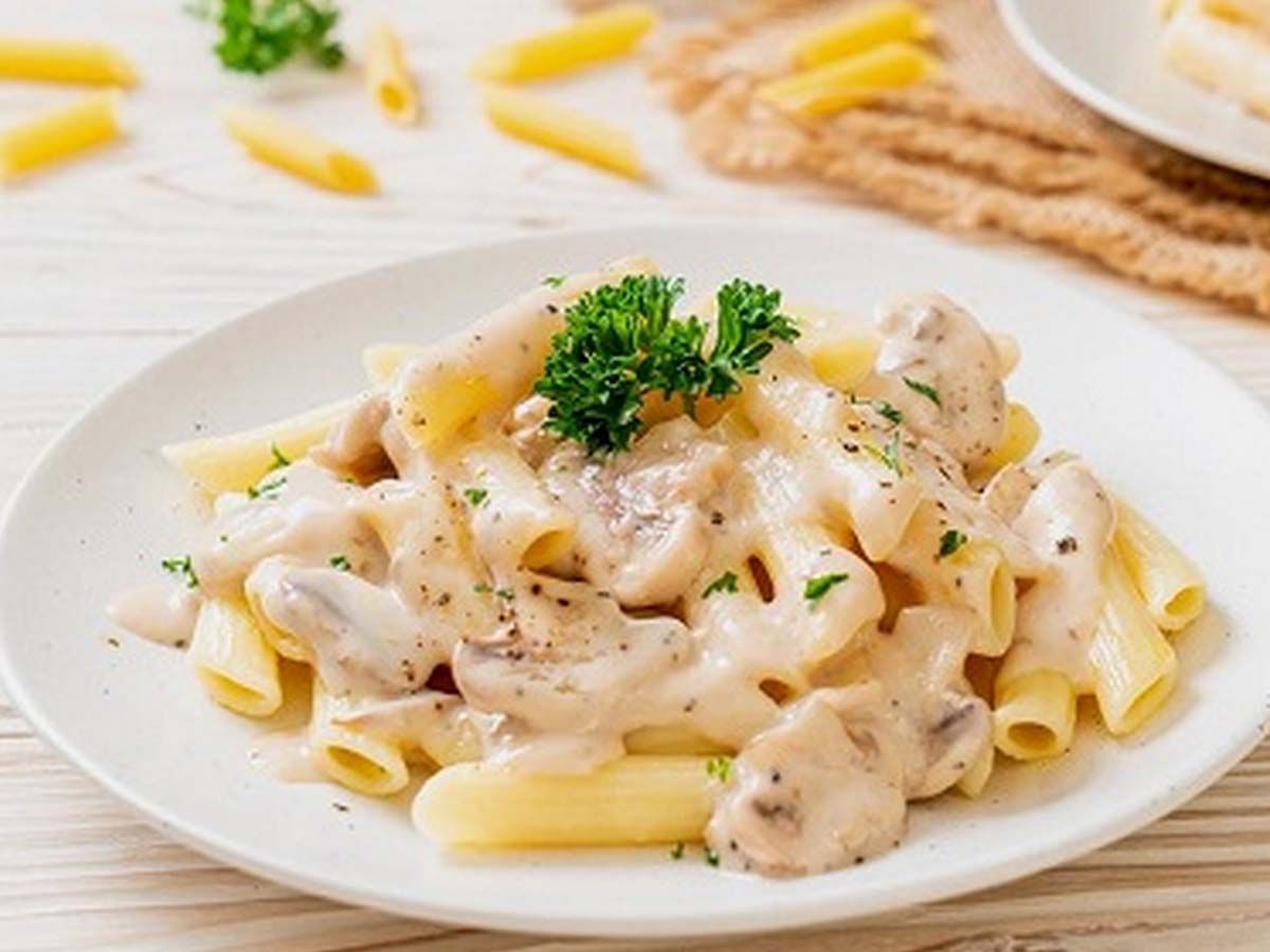 Mix cheese pasta