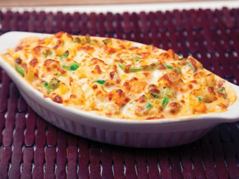 Negresco White Sauce Pasta