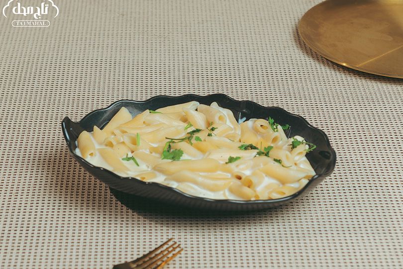 White sauce pasta