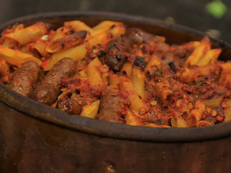 Pasta With Oriental Sausage