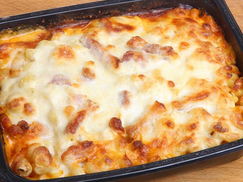 Bechamel Pasta Platter
