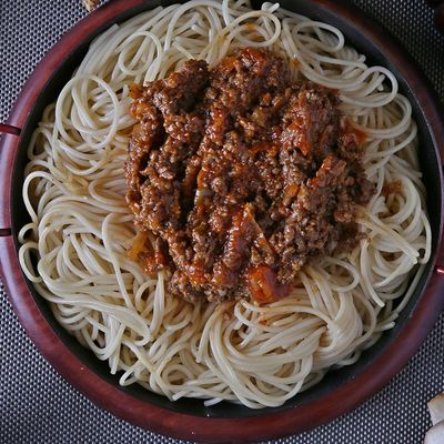 Bolognese pasta with meat