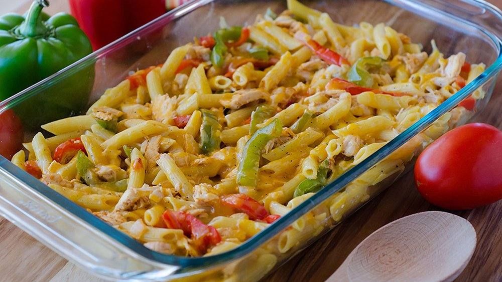 Mix Chicken Red Sauce Pasta