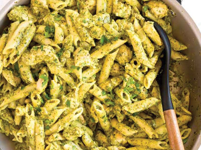 Chicken Creamy Pesto Pasta