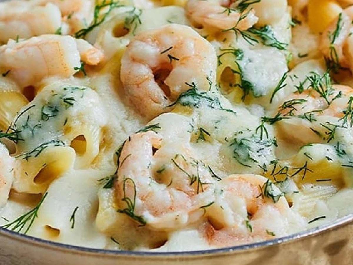 white seafood pasta