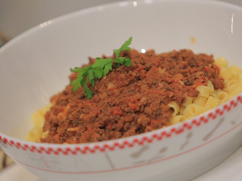 Pasta With Liver And Tomato Sauce