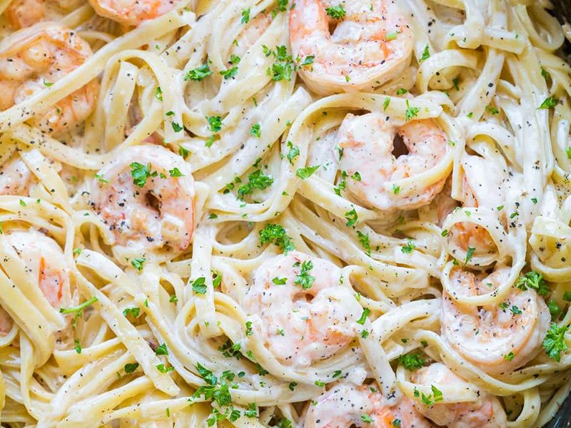 Fettuccine Pasta With Seafood And White Sauce
