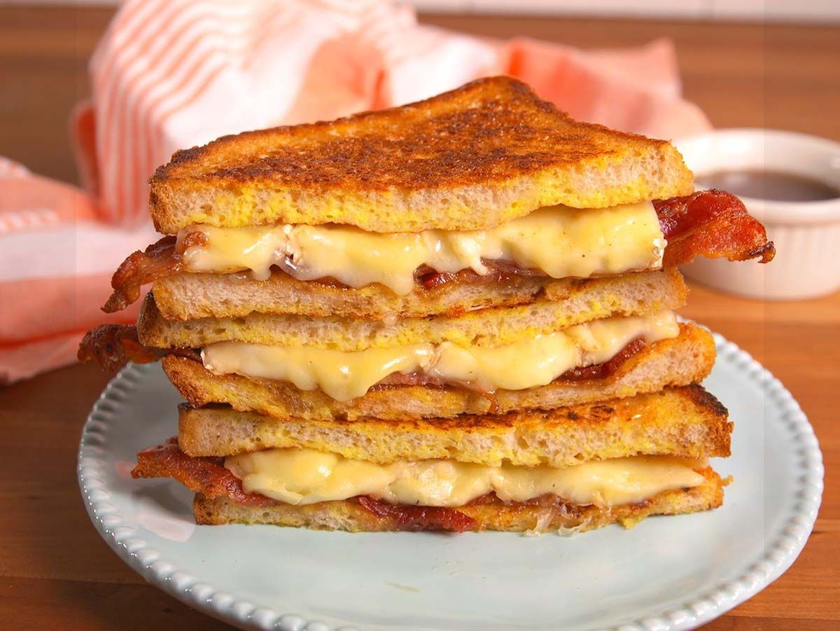 mix cheese Toast