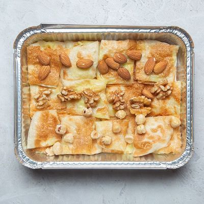 Nuts pie
