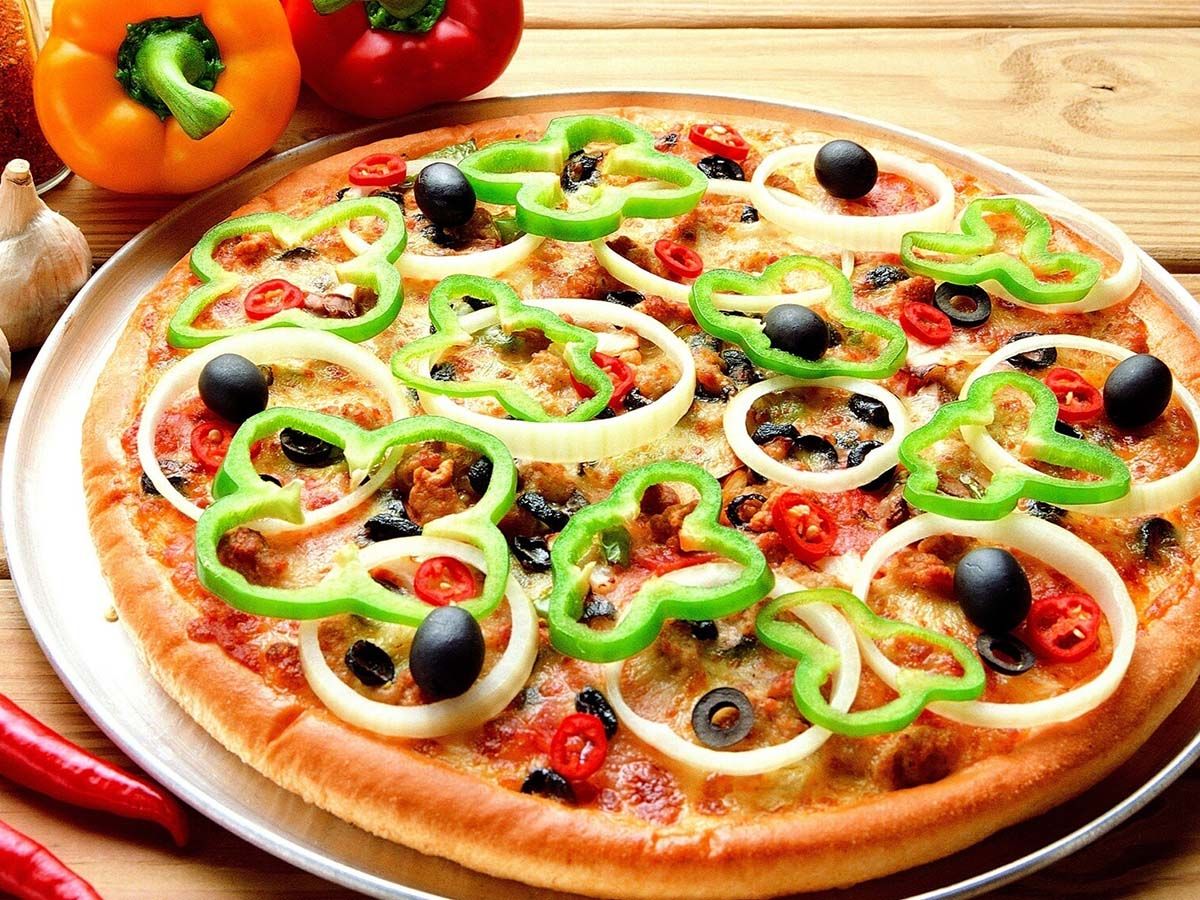 Beef Stuffed Mexican Pizza