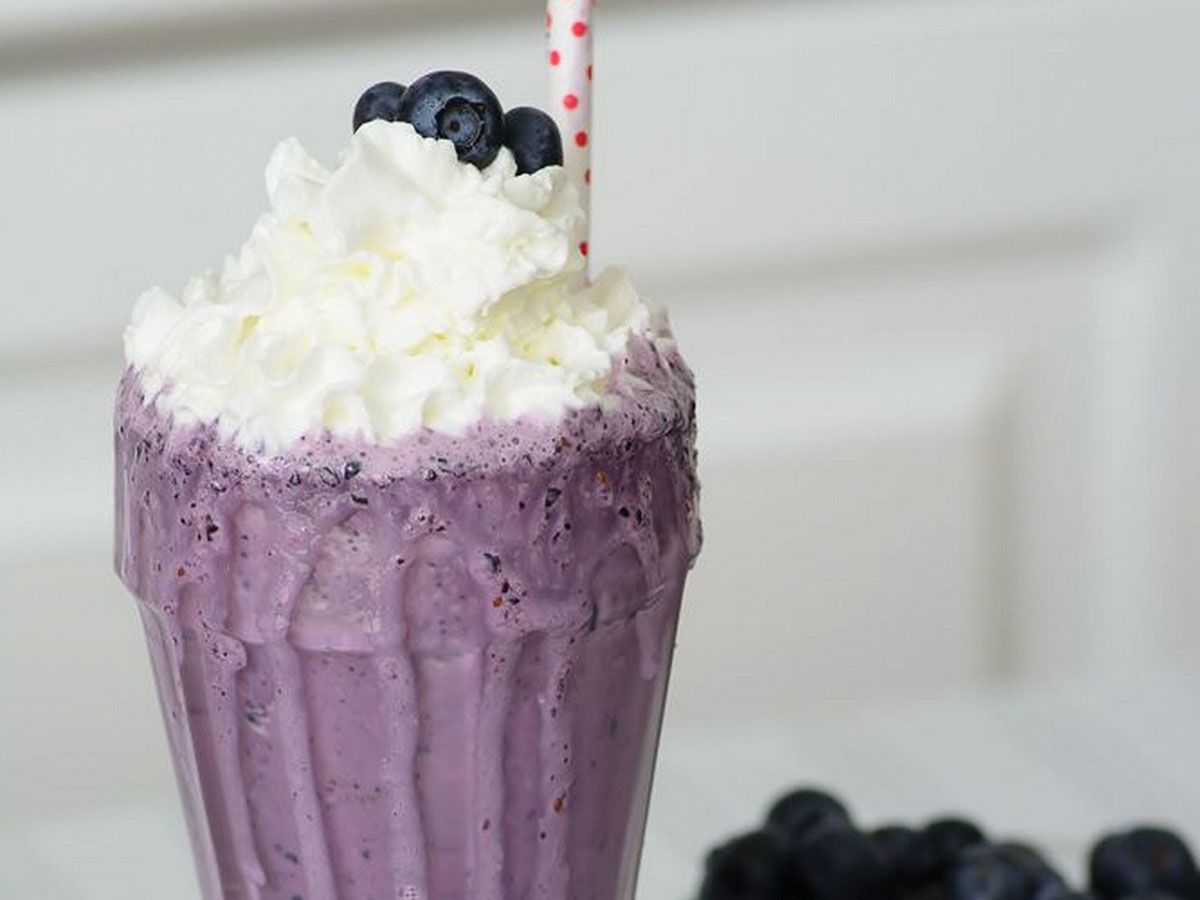 Berry Yogurt Milkshake