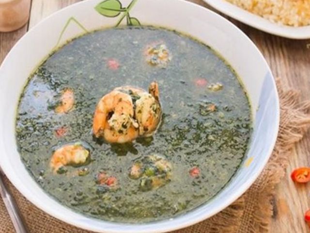 Shrimp molokhia