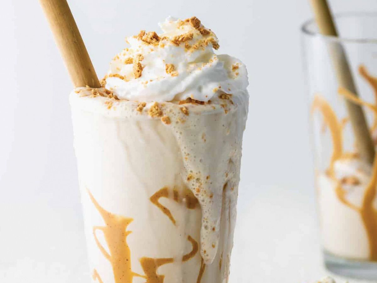 Molokhia Milkshake