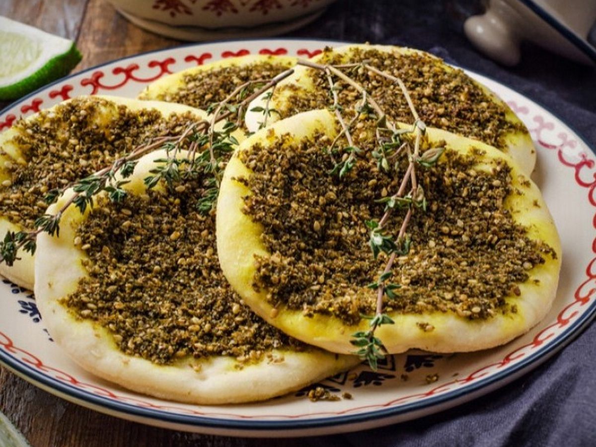 Zaatar manakish