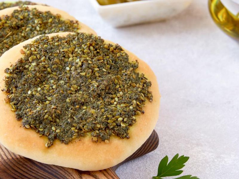 Thyme Manoucheh