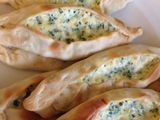 Thyme cheese Manoucheh