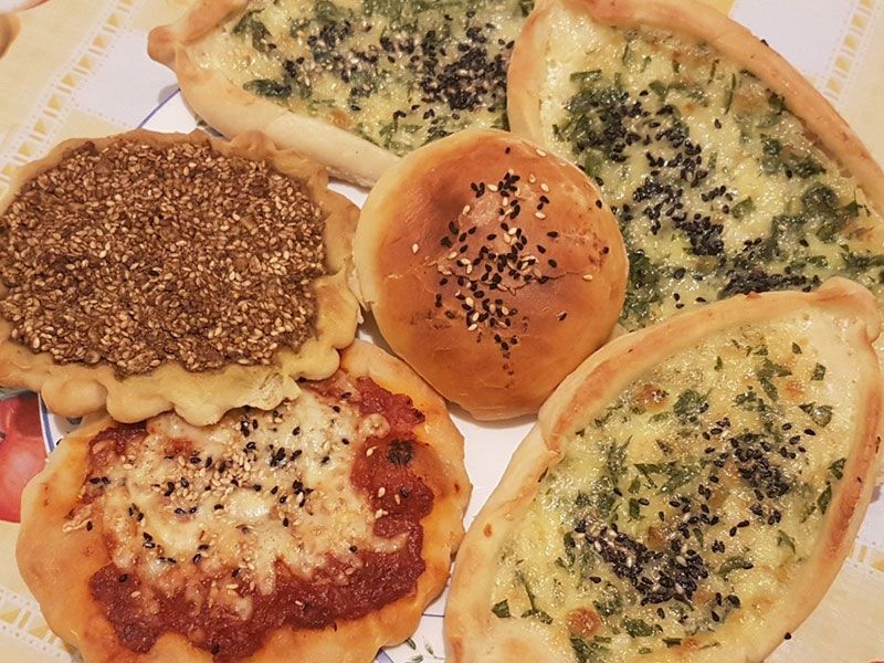 Thyme With Mozzarella Cheese Manoucheh