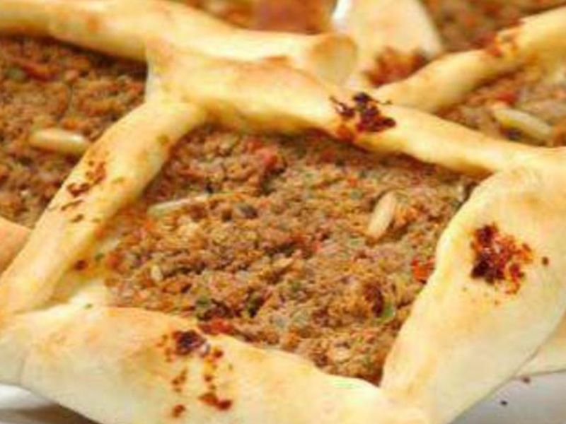 Meat Manoucheh