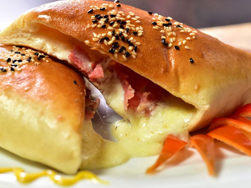 Pastrami With Mozzarella Cheese Manoucheh