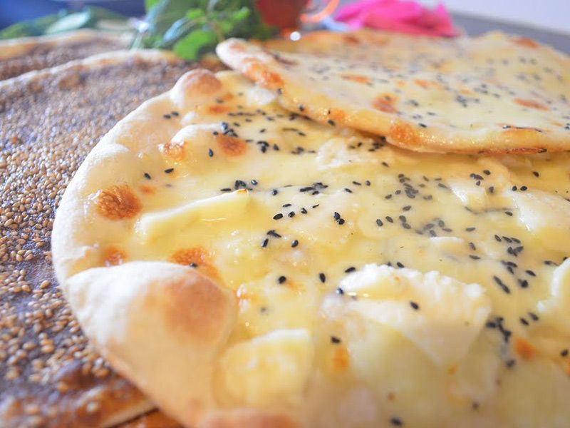 Mozzarella Cheese Manoucheh
