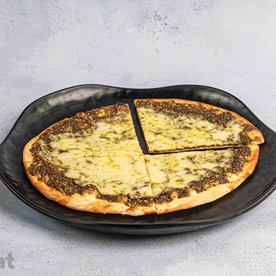 Zaatar And Halloumi