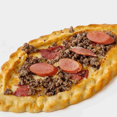 Sanfora Mix Meat Manoushe